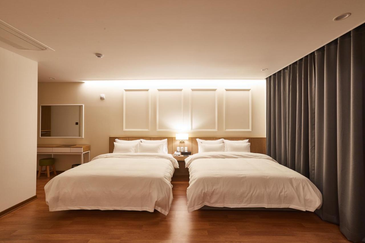 Hotel The Maru Пхёнчхан Экстерьер фото