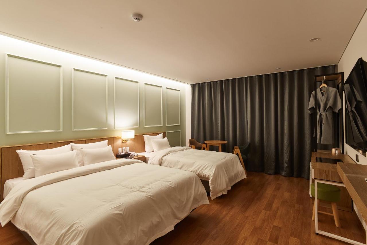 Hotel The Maru Пхёнчхан Экстерьер фото