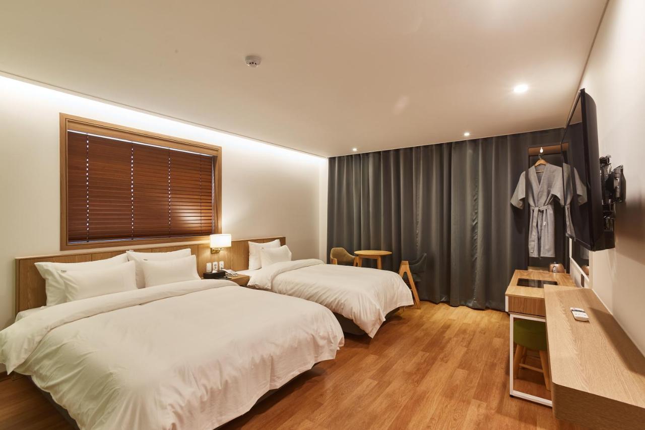 Hotel The Maru Пхёнчхан Экстерьер фото
