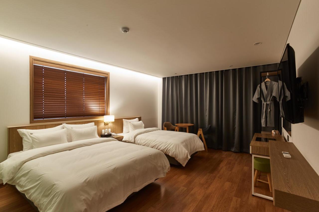 Hotel The Maru Пхёнчхан Экстерьер фото