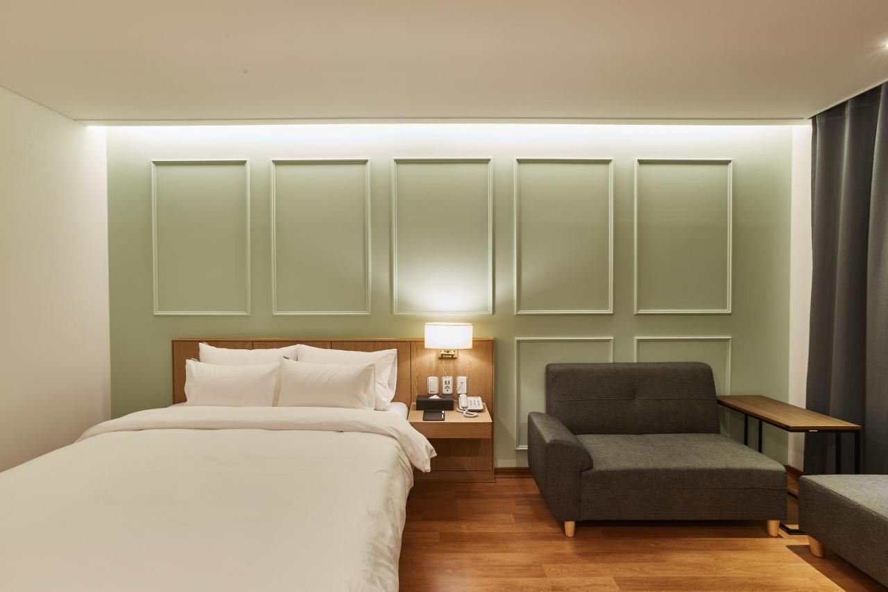 Hotel The Maru Пхёнчхан Экстерьер фото